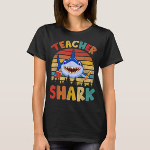Vintage Retro Teacher Shark Funny Teacher Shark Lo T-Shirt