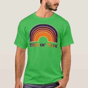 Vintage Retro Trick or Treat Halloween Costume T-Shirt