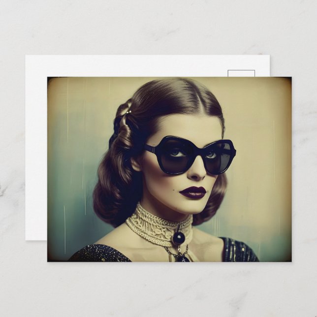 Vintage retro woman postcard (Front/Back)