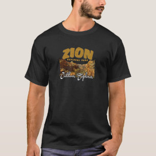 Vintage Retro Zion National Park Vacation Hiking D T-Shirt
