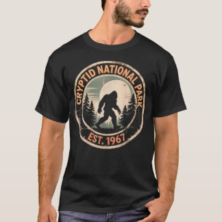 Vintage Sasquatch Cryptid National Park Bigfoot T-Shirt