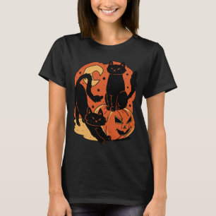 Vintage Scary Halloween Black Cats And Pumpkin T-Shirt