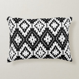 Vintage seamless ethnic pattern with american indi decorative cushion