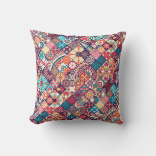 Vintage Seamless: Islamic Hand Drawn. Cushion