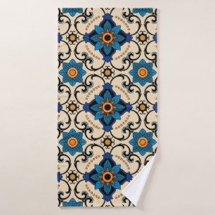 Vintage seamless pattern. Colourful ethnic ornamen Bath Towel