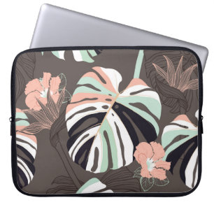 Vintage Seamless pattern. Contemporary tropical fl Laptop Sleeve