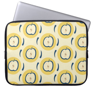 Vintage seamless pattern with apple.  laptop sleeve