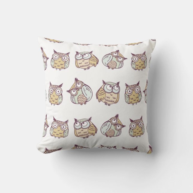 vintage seamless pattern with cute owls cushion (Front)
