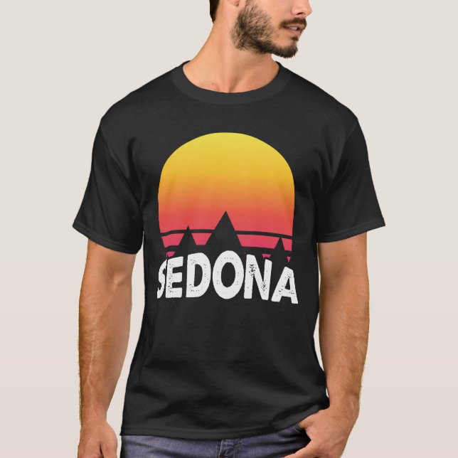 Vintage Sedona Arizona Retro Desert Sunset T-Shirt (Front)