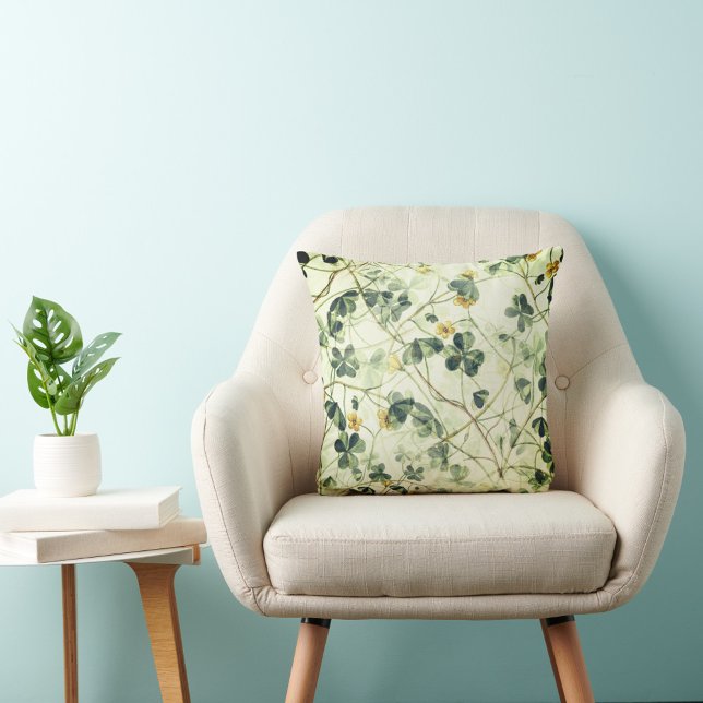 Vintage Shamrocks Cushion (Creator Uploaded)