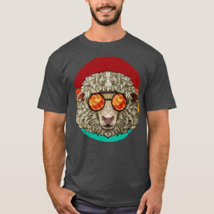 Vintage Sheep Face Wildlife Retro Farm Animal Eigh T-Shirt