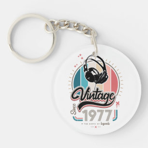 Vintage since 1977 headphones key ring
