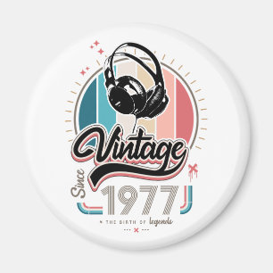 Vintage since 1977 headphones magnet