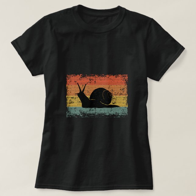 Vintage Snail Gift T-Shirt (Design Front)