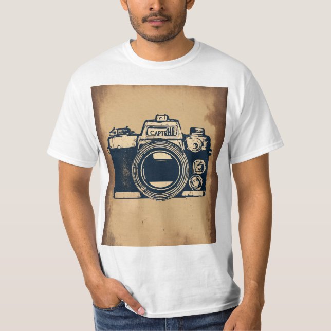 "Vintage Snapshot: Men's Classic Camera Tee" T-Shirt (Front)