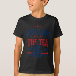 Vintage Spilling The Tea Since 1773 4th Of July Hi T-Shirt