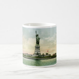 Vintage "Statue of Liberty" Poster. New York. Coffee Mug