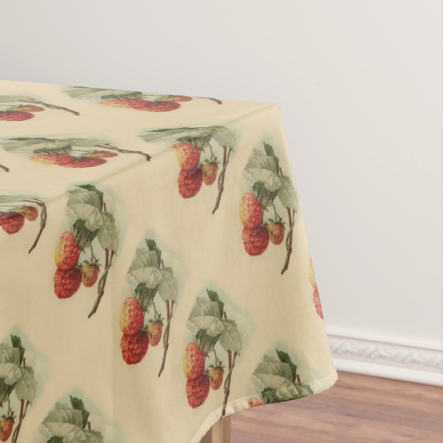 Vintage strawberries pattern tablecloth (In Situ)