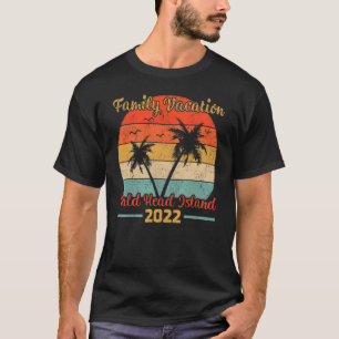 Vintage Style Family Vacation 2022 Bald Head Islan T-Shirt