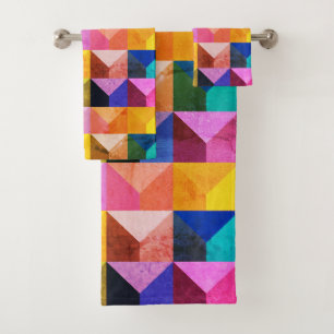Vintage style, geometric triangle design bath towel set
