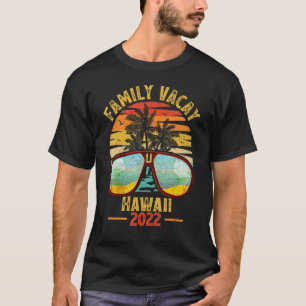 Vintage Sunglasses Family Vacation 2022 Hawaii Bea T-Shirt