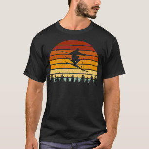 Vintage Sunset Skiing Gift For Skiers  T-Shirt
