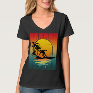 Vintage Sunset Surfing Surfer Ocean Surf T-Shirt