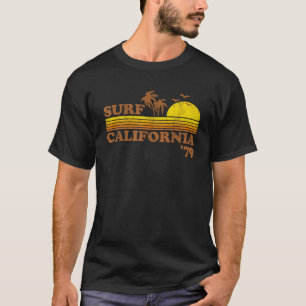 Vintage Surf California Beach Retro Sunset Surfing T-Shirt