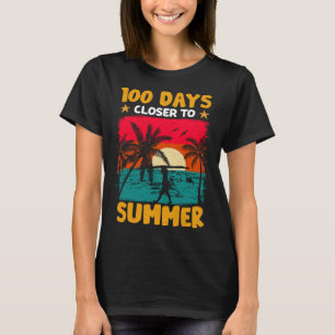Vintage Surfer Retro Surfing Beach Summer Vacation T-Shirt