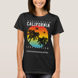 Vintage Surfer Retro Surfing Beach Summer Vacation T-Shirt