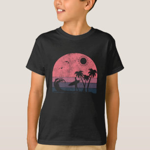 vintage surfing design surfer silhouette T-Shirt