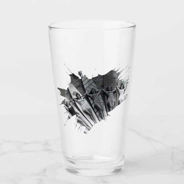 Vintage Swimmers Glass (Front)