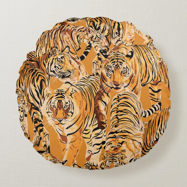 Vintage Tiger Safari Wildlife Pattern Round Cushion (Front)