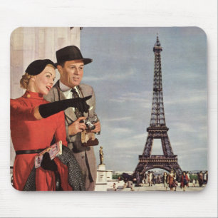 Vintage Tourists Travelling in Paris Eiffel Tower Mouse Mat