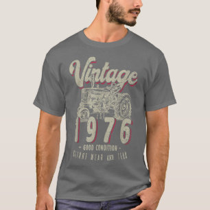 Vintage Tractor Farmer Birthday Born In 1976 & Est T-Shirt