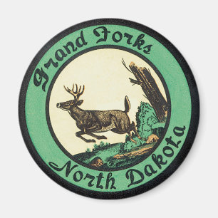 Vintage Travel, Grand Forks, North Dakota Magnet