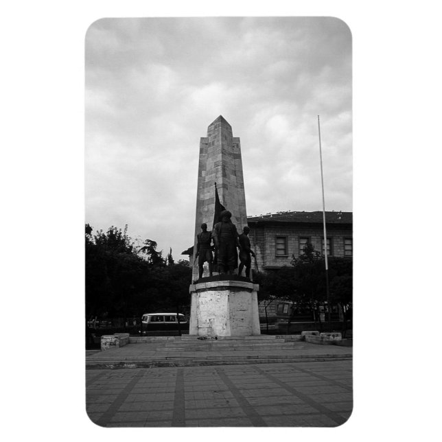 Vintage Turkey Istanbul Barberousse statue Magnet (Vertical)