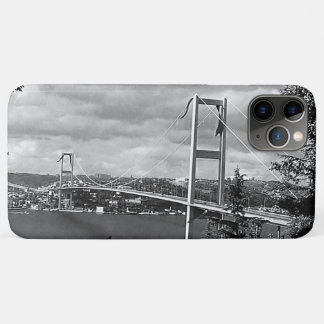 Vintage Turkey Istanbul Bosphorus bridge iPhone 11 Pro Max Case