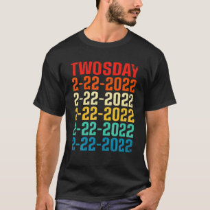 Vintage Twosday Tuesday February 22Nd 2022 Retro 2 T-Shirt