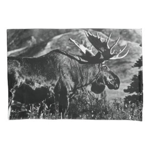 Vintage USA Alaska bull moose Case-Mate iPhone Cas Pillowcase