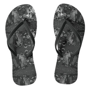 Vintage USA Alaska Eskimo dancers Flip Flops