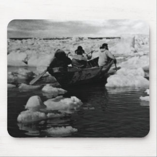 Vintage USA Alaska Eskimo hunters Case-Mate iPhone Mouse Mat