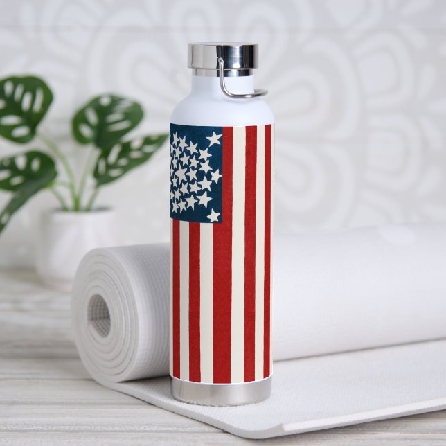 Vintage USA Patriotic  Water Bottle (Yoga)