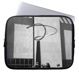 Vintage USA Washington History Technology Museum C Laptop Sleeve