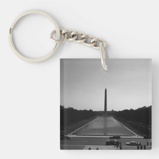 Vintage USA Washington Monument Key Ring (Front)