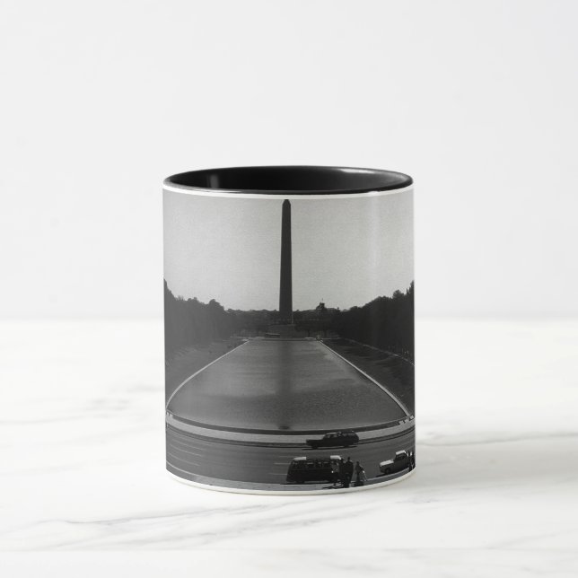 Vintage USA Washington Monument Mug (Center)