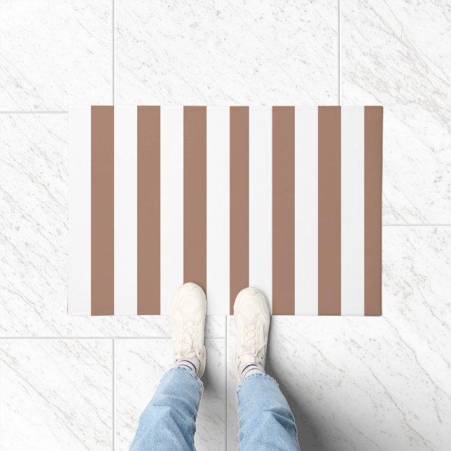 Vintage Vertical Stripes Mocha Mousse White Doormat (Indoor)