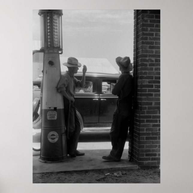 Vintage Visible Gas Pump and Car 1940s Poster (Front)