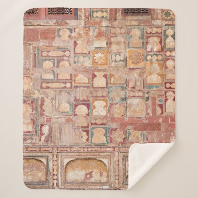Vintage wall sculpture sherpa blanket (Front)