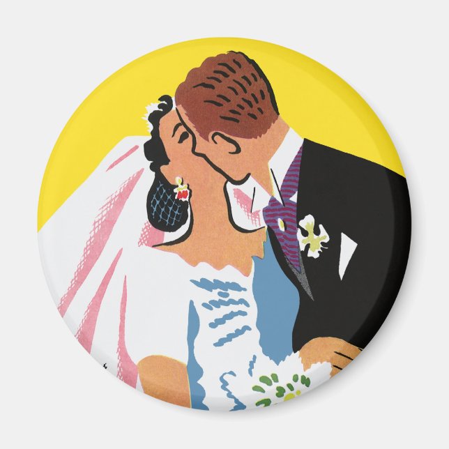 Vintage Wedding, Bride and Groom Newlyweds Kissing Magnet (Front)